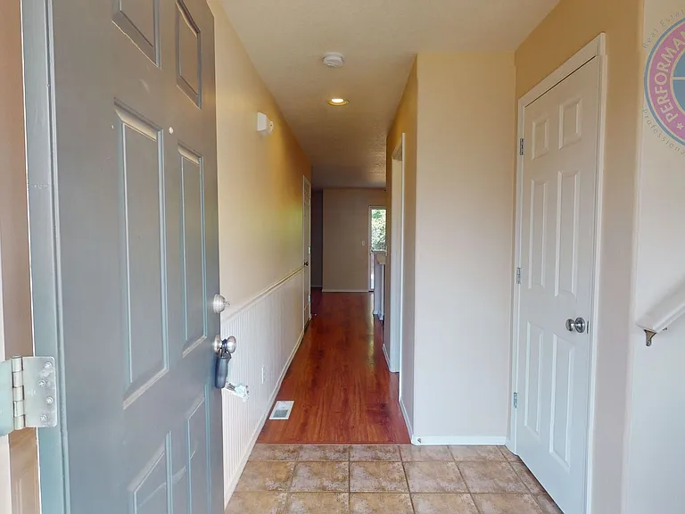 4377 NW Palmbrook Dr — Photo 2