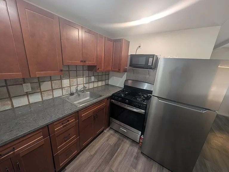 3731 N Tyndall Ave — Photo 6