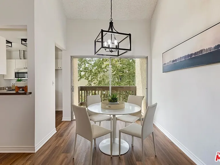 6306 Summertime Ln — Photo 1