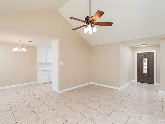 5th image of 13016 Los Terrazos Blvd