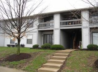 1613 Summergate Pkwy, Saint Charles, MO