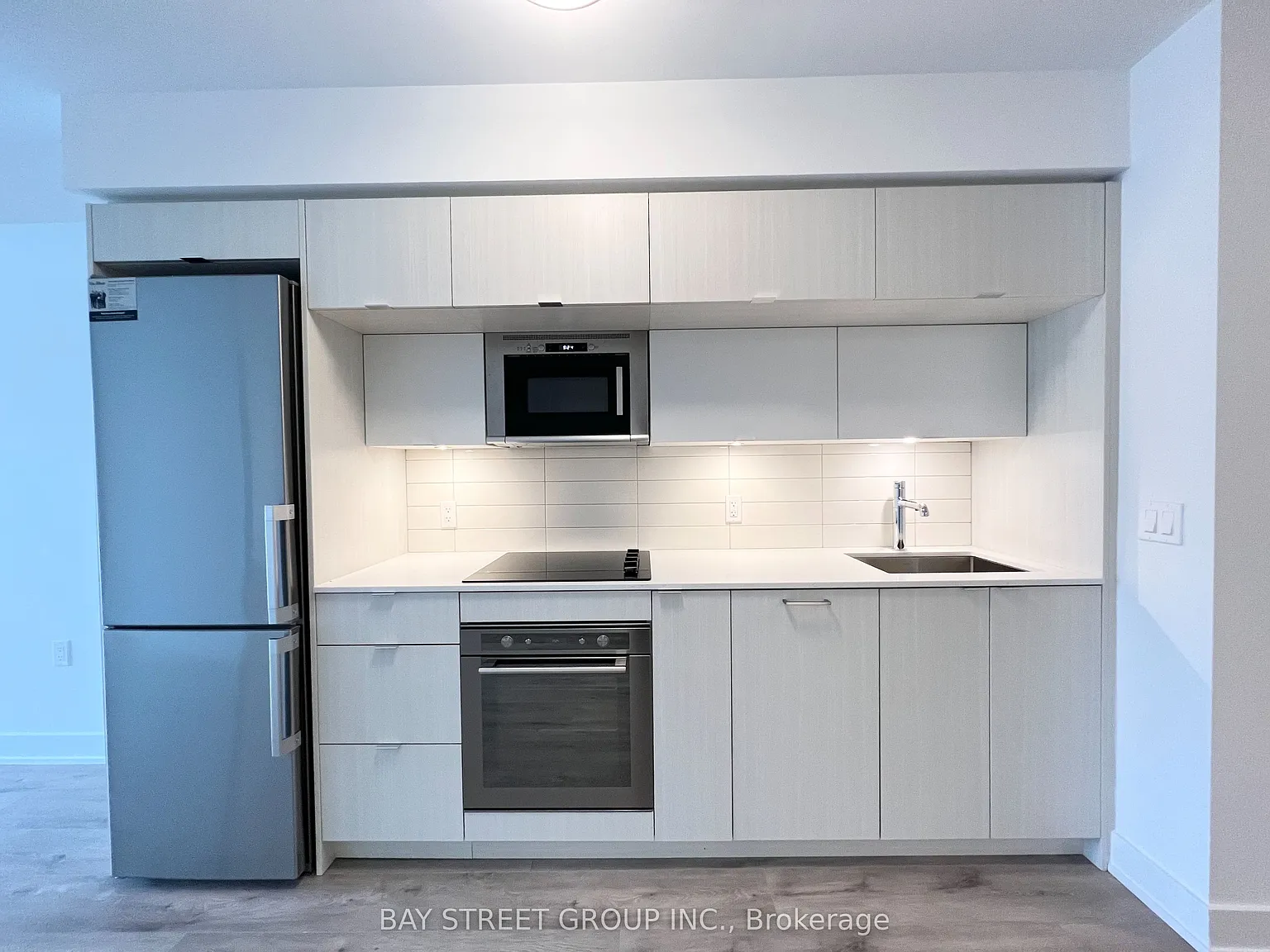 1 bed, $1,300 — Photo 4