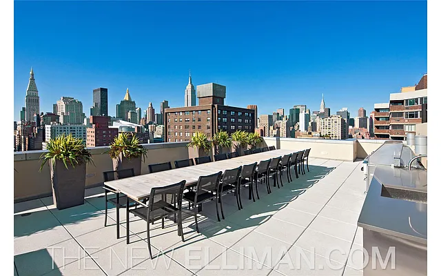 Sold by Douglas Elliman | media 21