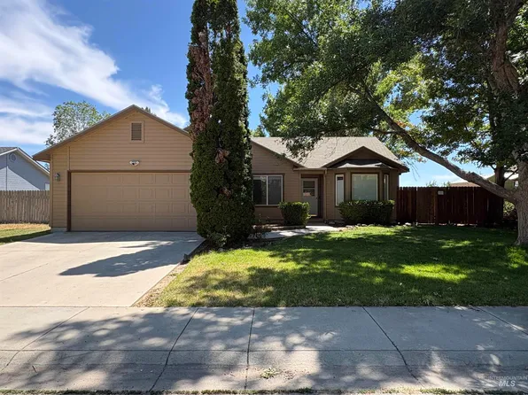 1697 W 4th St, Kuna, ID 83634