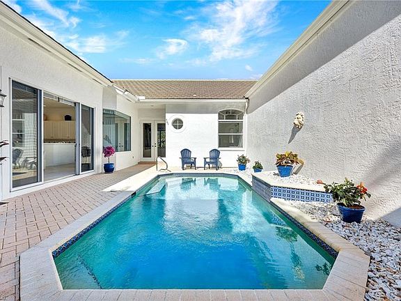 4th image of 25411 Alicante DR