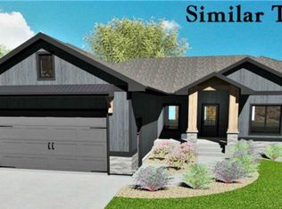 8216 E Lady Slipper Cir, Sioux Falls, SD 57110