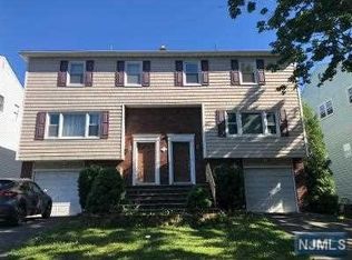34 Garden Dr #B, Elmwood Park, NJ 07407