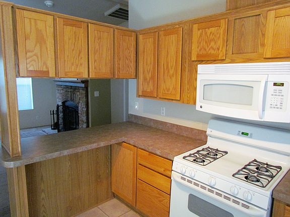 5th image of 7205 Martello St.