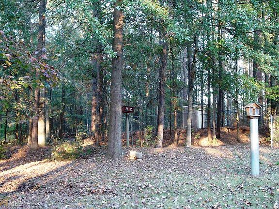 5th image of 170 Parker Dr