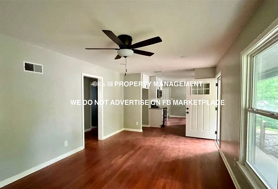 7306 Glenwood - 1 — Photo 3