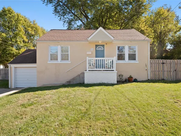 3938 Jane Ave, Saint Ann, MO 63074