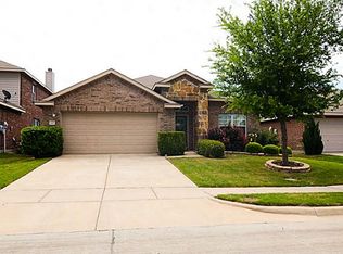 1104 Mule Deer Rd, Forney, TX 75126