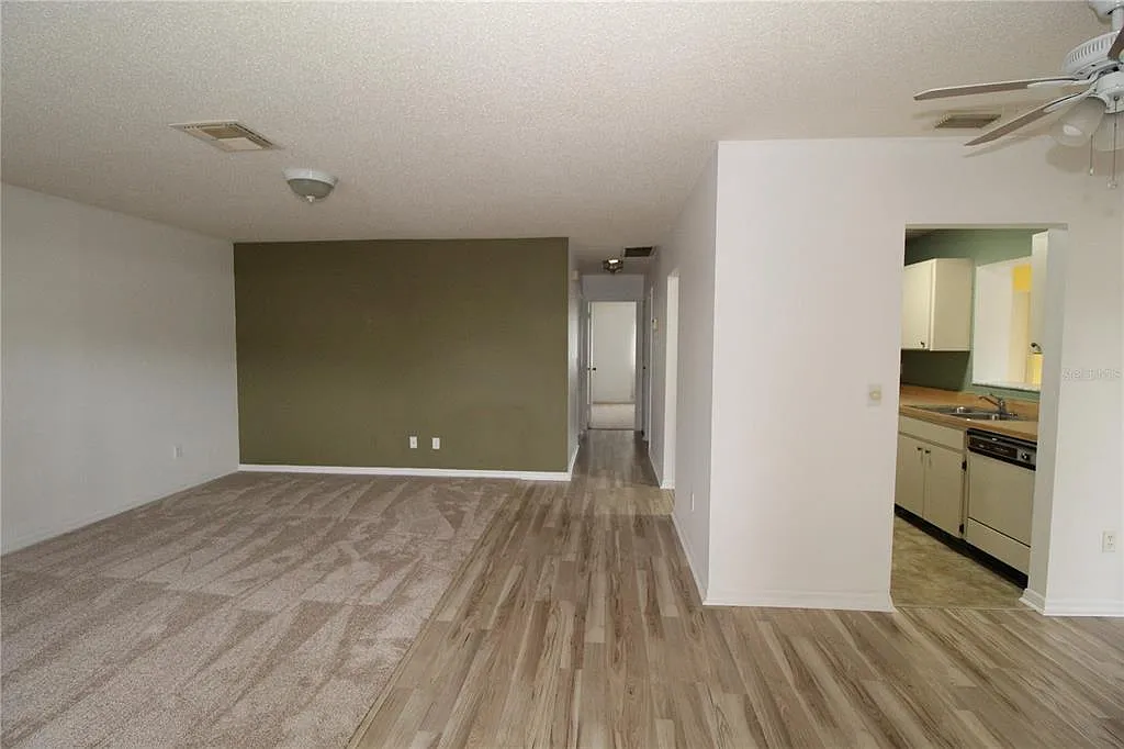 Building Photo - 2345 Glenmore Cir #294-SUN