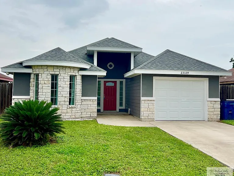 23329 Grapefruit Ave — Photo 1