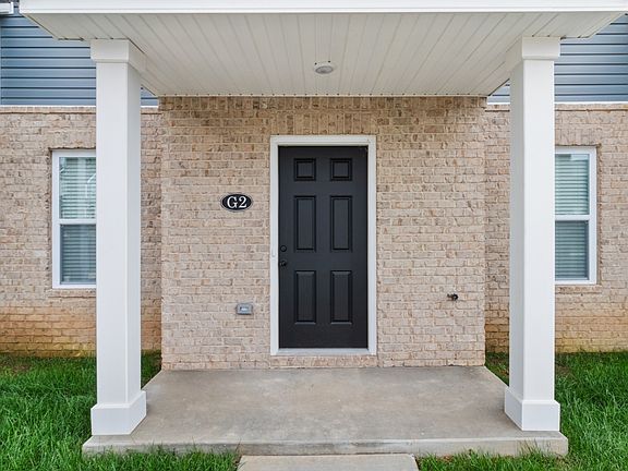 3rd image of 1115 Hillwood Dr #G2