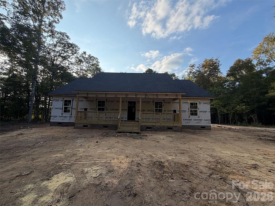 1st image of 2887 Saluda Rd