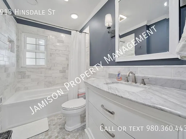 2913 Hinsdale St — Photo 16