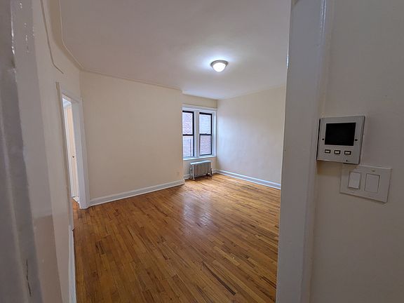 3rd image of 3215 93rd St #B9