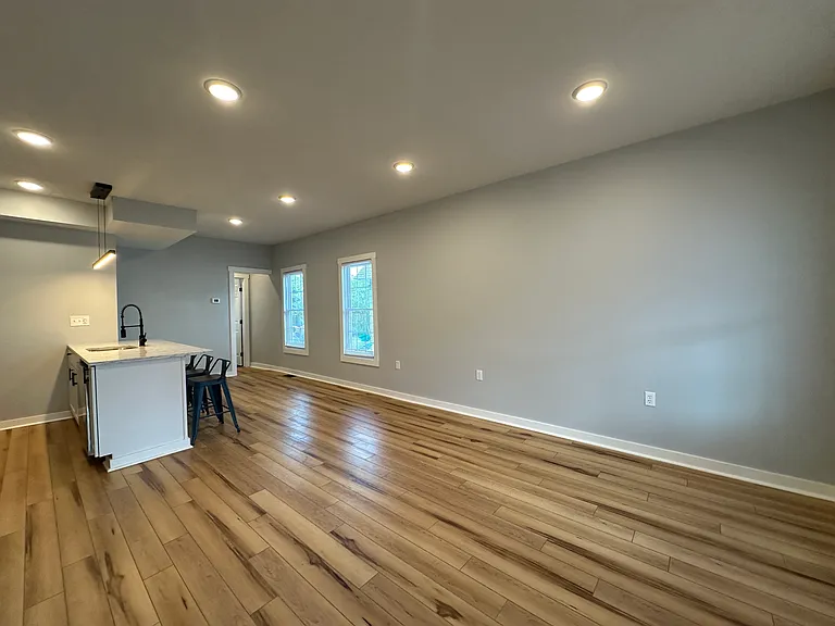 128 Caroline Ave #1 — Photo 3