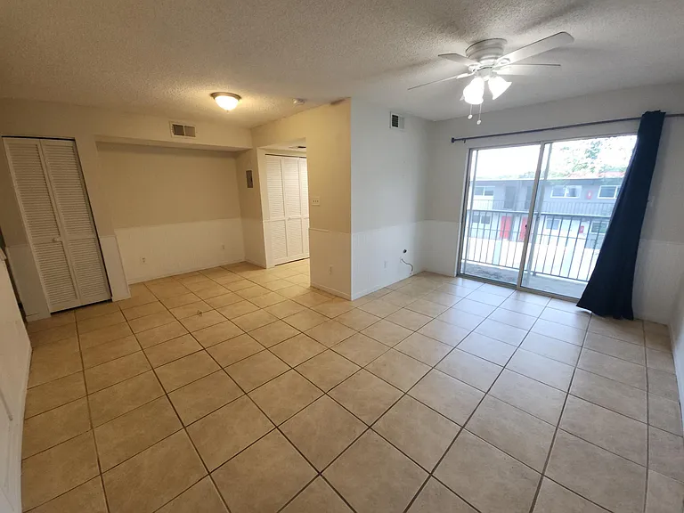 317 Hayden Rd #9 — Photo 4