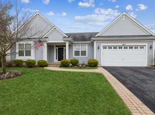303 Inverness Dr, Cary, IL 60013