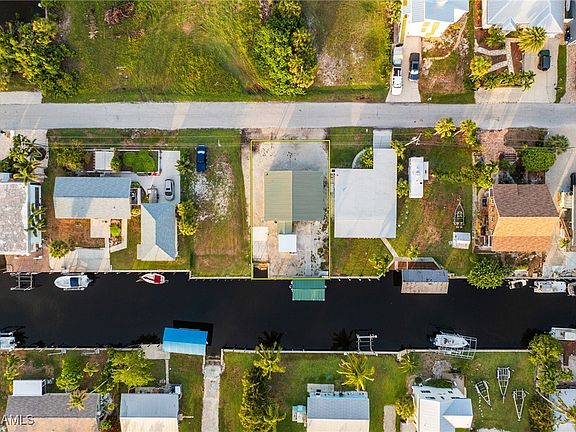 3rd image of 16341 Porto Bello St