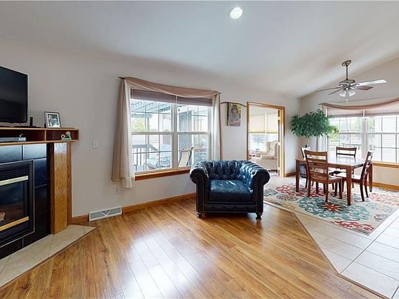 4th image of 8700 Robin Dr