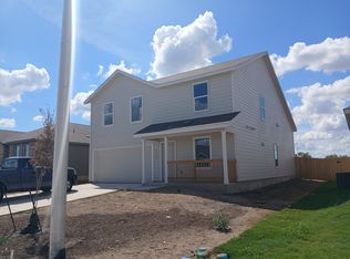 822 Summit Ter, Seguin, TX 78155