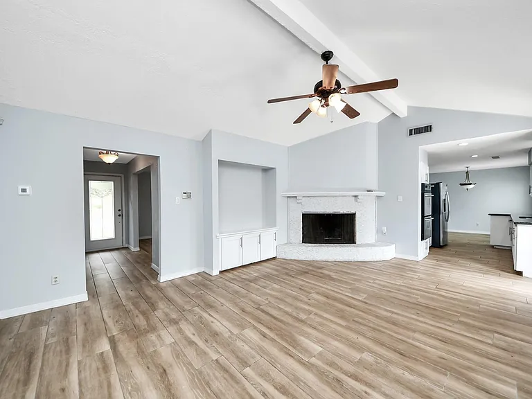 5954 Beaudry Dr — Photo 9