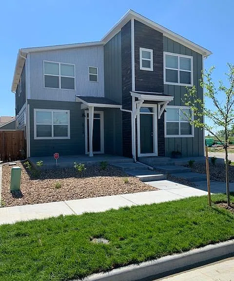 2710 Center Park Way — Photo 1