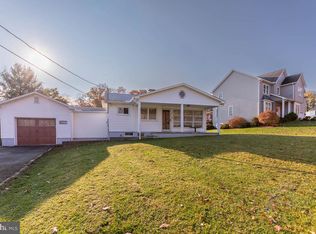 1837 Bellmeade Dr, Altoona, PA 16602