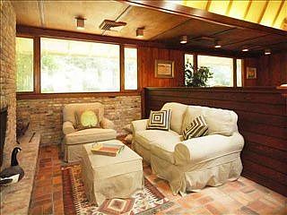 5th image of 3480 Lakeshore Dr