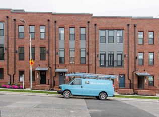 4006 Dillon St, Baltimore, MD 21224