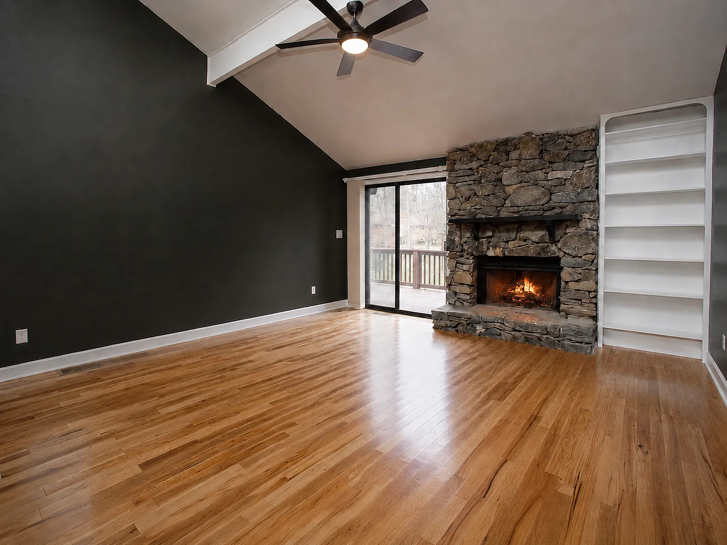 3 bed, 1573 sqft, $2,550 — Photo 4