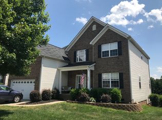 104 Planters Dr, Statesville, NC 28677
