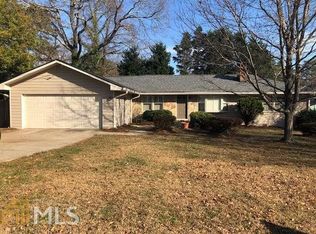 2047 Brockett Rd #27, Tucker, GA 30084
