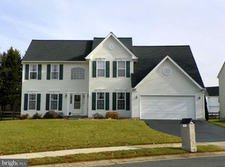 101 Berwyck Ct, Newark, DE 19702
