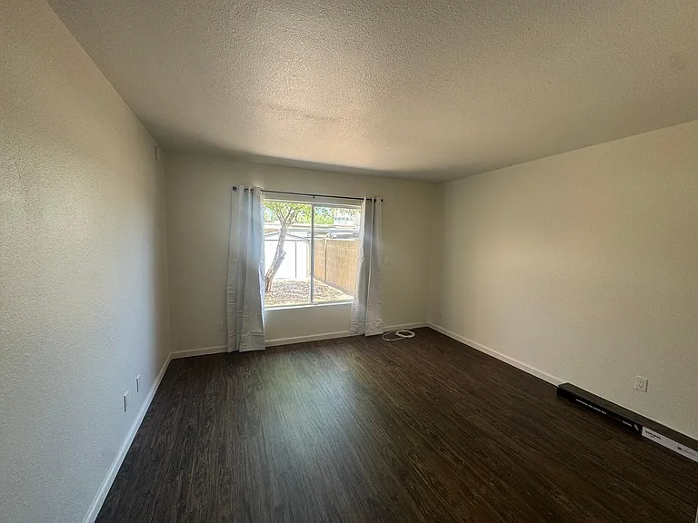 8216 E Keim Dr — Photo 6