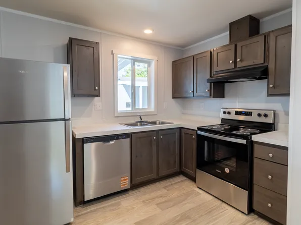 1761 W American Park Dr, West Valley City, UT 84119