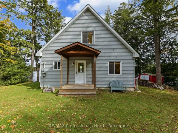 1211 Balmoral Ln #On-k0m, Highlands East, ON K0L 2Y0