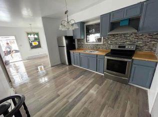 18 S Chestnut St, Shenandoah, PA 17976