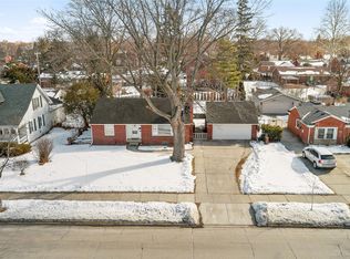 1830 N Gulley Rd, Dearborn, MI 48128