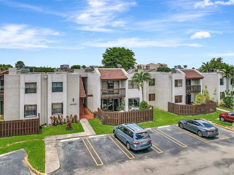 1st image of 10105 NW 9th Street Cir #9207