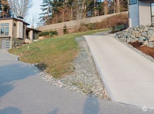 4209 Navigator Ln, Anacortes, WA