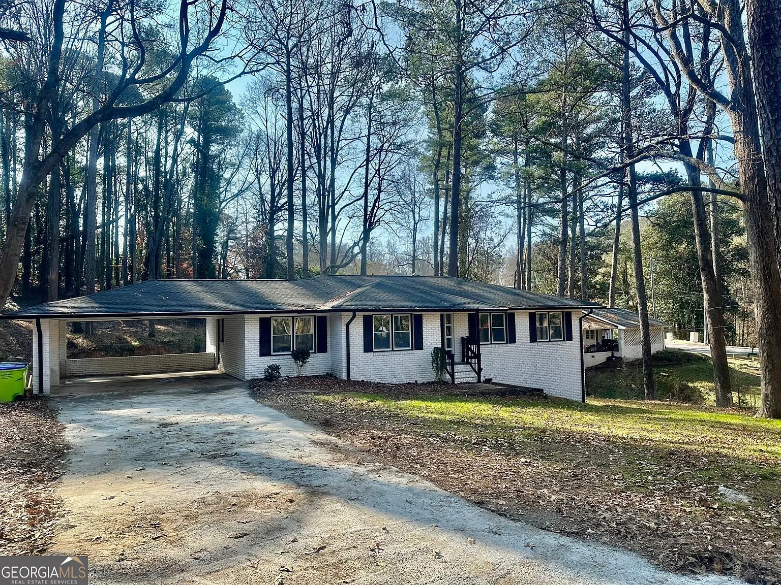 481 Hammond Dr photo 1