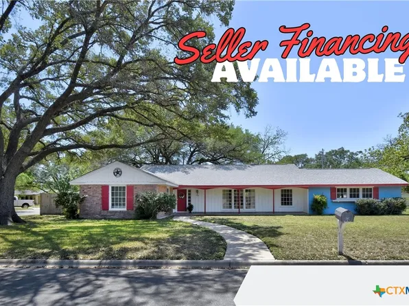 1437 Mockingbird Ln, Seguin, TX 78155