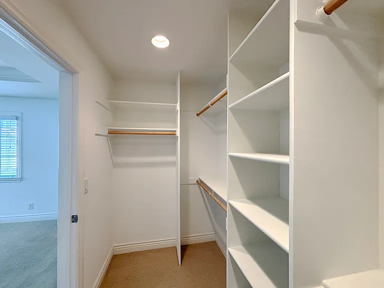 3810 Peebles Pl — Photo 11