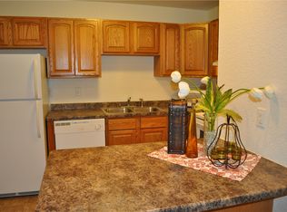 806 E Kerr Ave APT 102, Urbana, IL 61802
