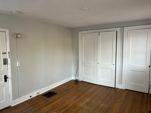 121 Madison Ave SE, Grand Rapids, MI