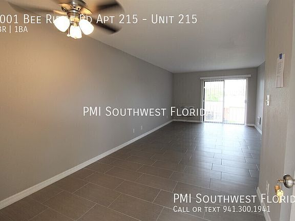 4th image of 3001 Bee Ridge Rd APT 215